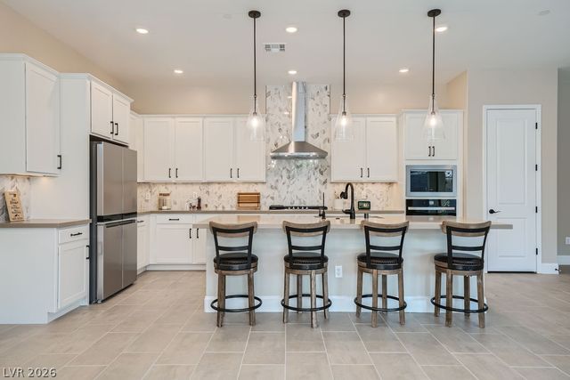 10049 Auburn Rose Avenue, Las Vegas, NV 89143