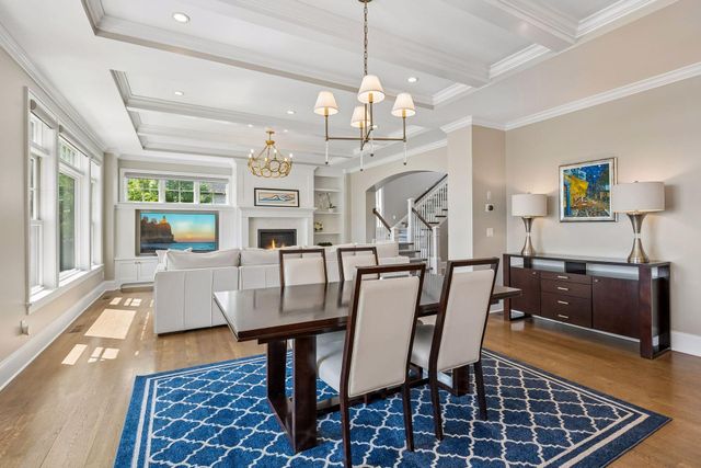 5913 Kellogg Avenue, Edina, MN 55424