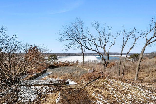 1431 Hazelcrest Drive, Hudson, WI 54016