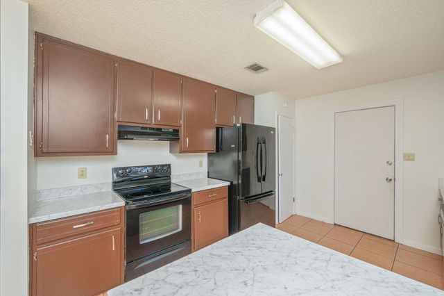 2328 Willow Bend Boulevard, Fort Walton Beach, FL 32547