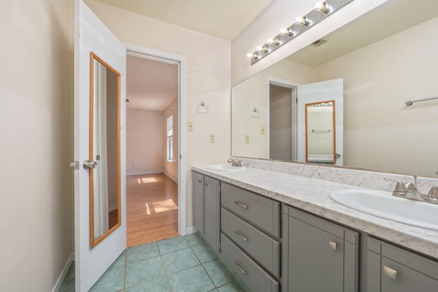 2328 Willow Bend Boulevard, Fort Walton Beach, FL 32547