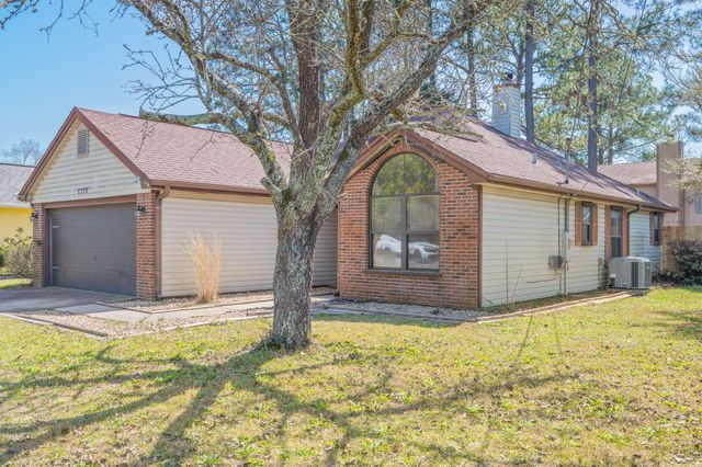 2328 Willow Bend Boulevard, Fort Walton Beach, FL 32547