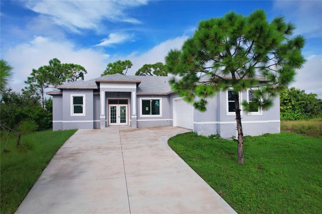 9555 HALLENDALE DRIVE, Port Charlotte, FL 33981