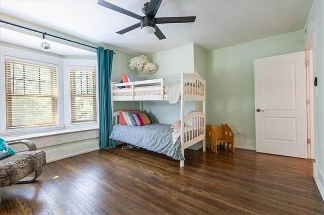 3717 Tracy Avenue, Kansas City, MO 64109