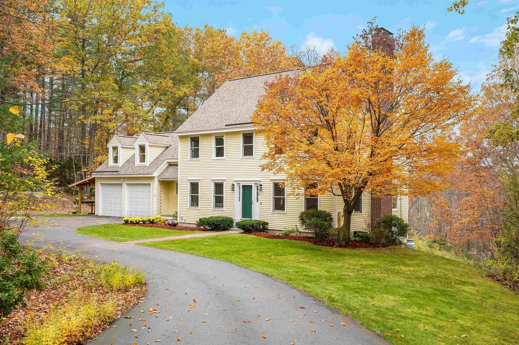 6 Whittemore Lane, Amherst, NH 03031