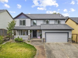 2410 N HERON Dr, Ridgefield, WA 98642
