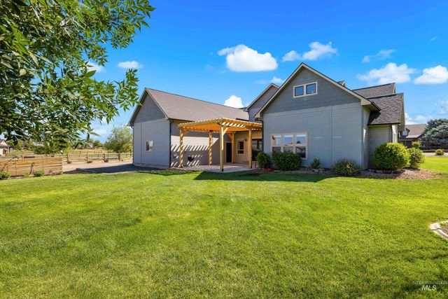 14119 Silver Ridge Rd, Caldwell, ID 83607