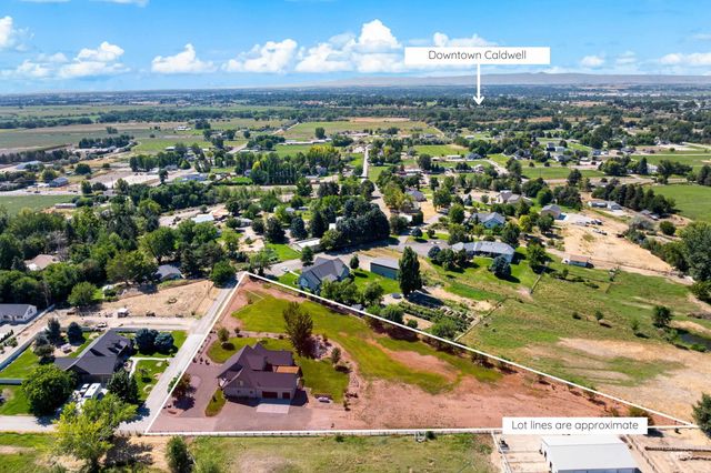 14119 Silver Ridge Rd, Caldwell, ID 83607