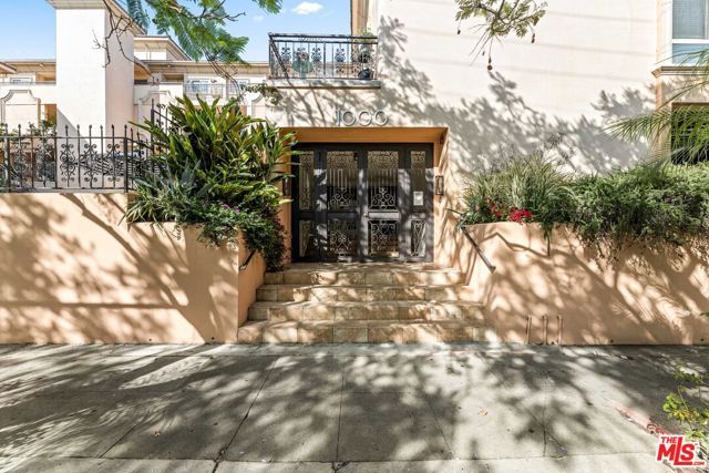 1000 S Westgate Avenue 209, Los Angeles, CA 90049