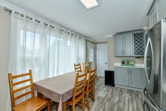 926 N Boxwood Drive B, Mount Prospect, IL 60056