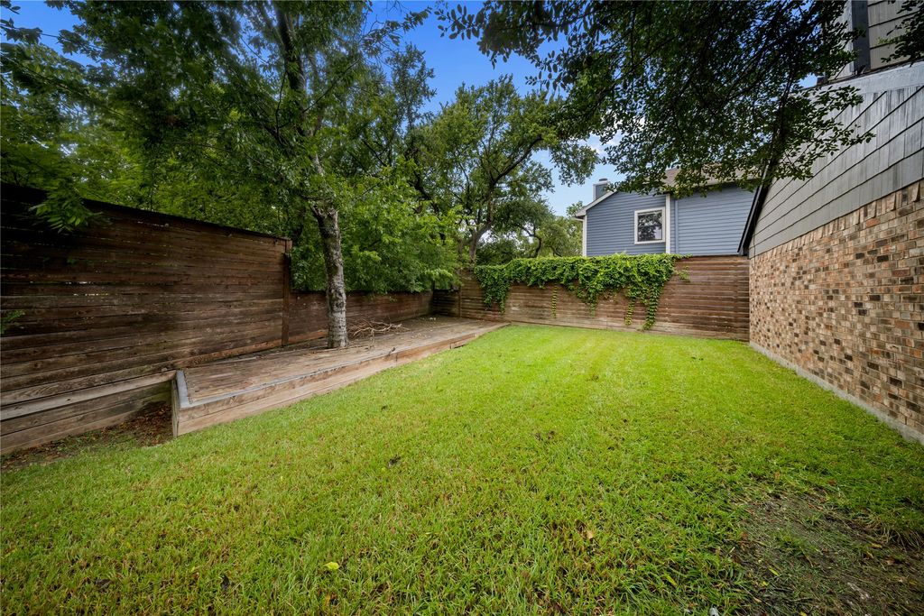 Image 3 of property listing at 11136 Mccree Road, Dallas, TX 75238