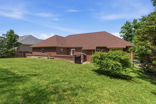 527 Johnstown Dr, Smyrna, TN 37167