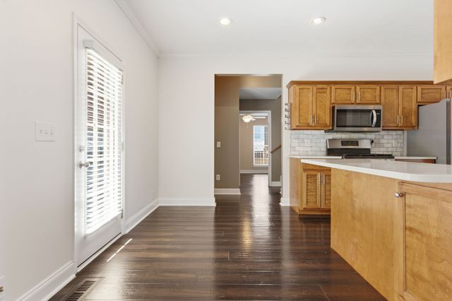 527 Johnstown Dr, Smyrna, TN 37167