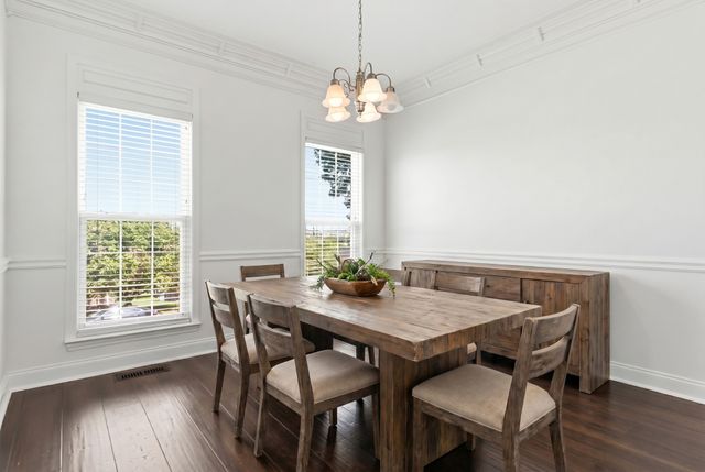 527 Johnstown Dr, Smyrna, TN 37167