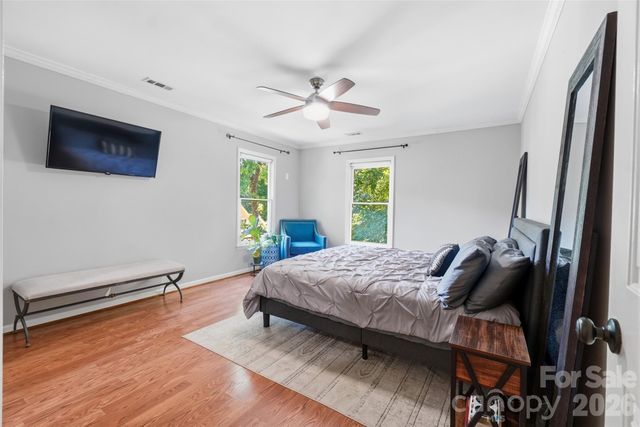 1112 Long Paw Lane, Charlotte, NC 28214