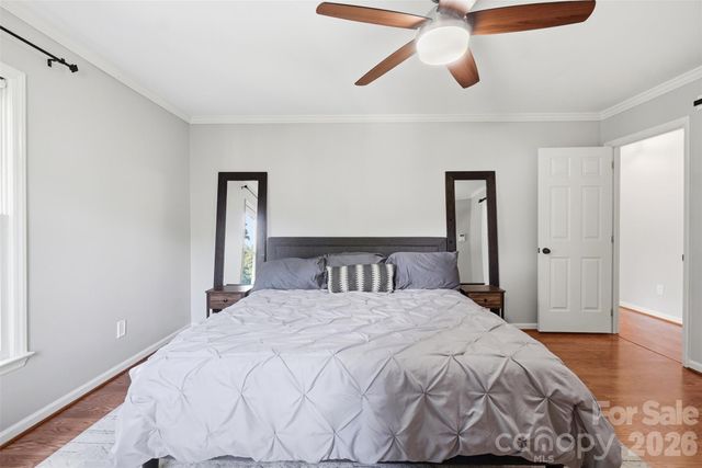 1112 Long Paw Lane, Charlotte, NC 28214