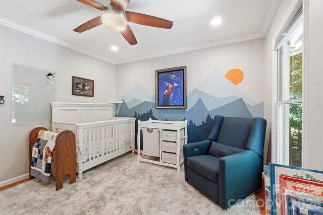 1112 Long Paw Lane, Charlotte, NC 28214