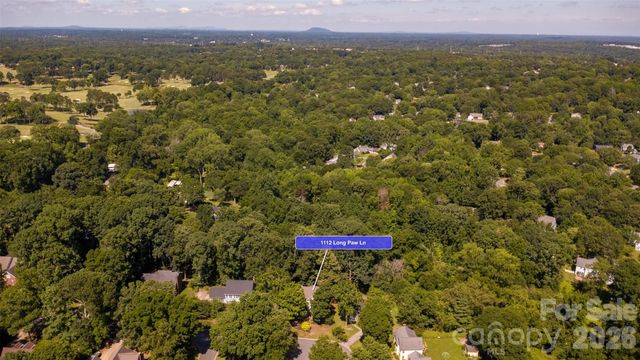 1112 Long Paw Lane, Charlotte, NC 28214