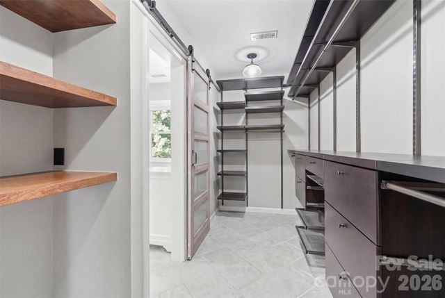 1112 Long Paw Lane, Charlotte, NC 28214