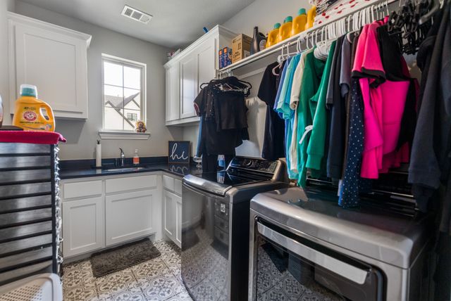 1702 Sycamore Peak Trail, Arlington, TX 76005