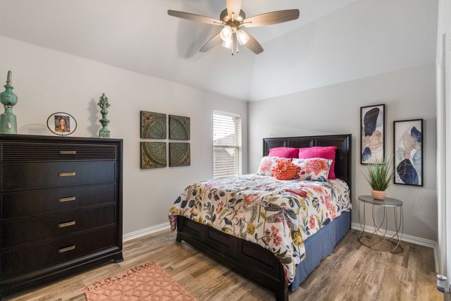 1702 Sycamore Peak Trail, Arlington, TX 76005