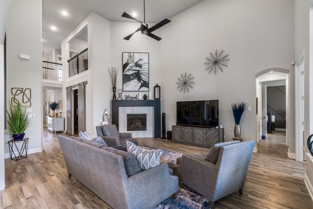 1702 Sycamore Peak Trail, Arlington, TX 76005