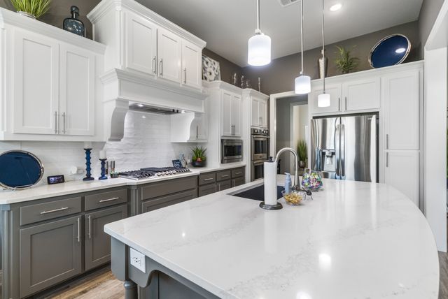 1702 Sycamore Peak Trail, Arlington, TX 76005