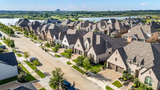 1702 Sycamore Peak Trail, Arlington, TX 76005