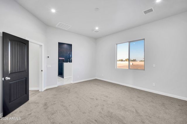 22548 W HUNTINGTON Drive, Buckeye, AZ 85326