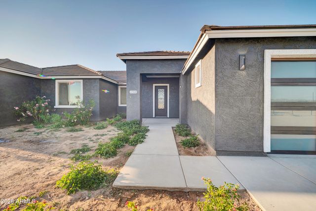 22548 W HUNTINGTON Drive, Buckeye, AZ 85326