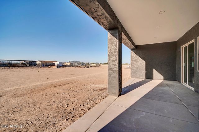 22548 W HUNTINGTON Drive, Buckeye, AZ 85326