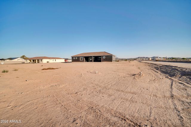 22548 W HUNTINGTON Drive, Buckeye, AZ 85326