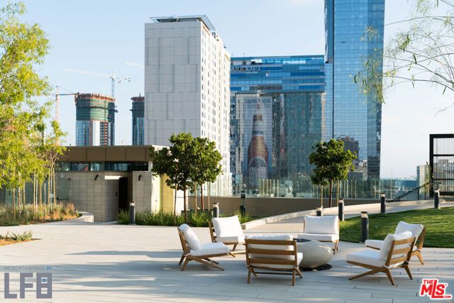 889 Francisco Street 1808, Los Angeles, CA 90017