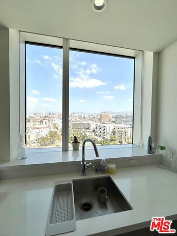 889 Francisco Street 1808, Los Angeles, CA 90017