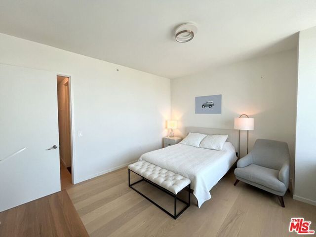 889 Francisco Street 1808, Los Angeles, CA 90017