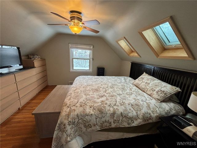 4279 Beach Avenue, Hamburg, NY 14075