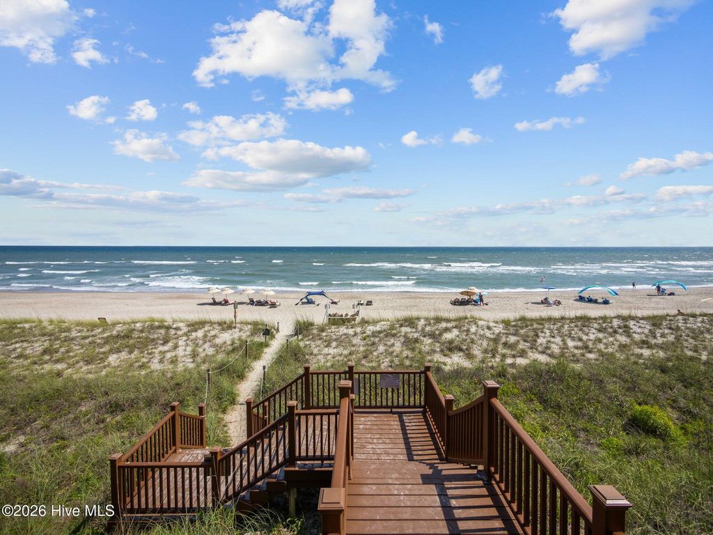Image 8 of property listing at 1435 Salter Path Road K3, Atlantic Beach, NC 28512