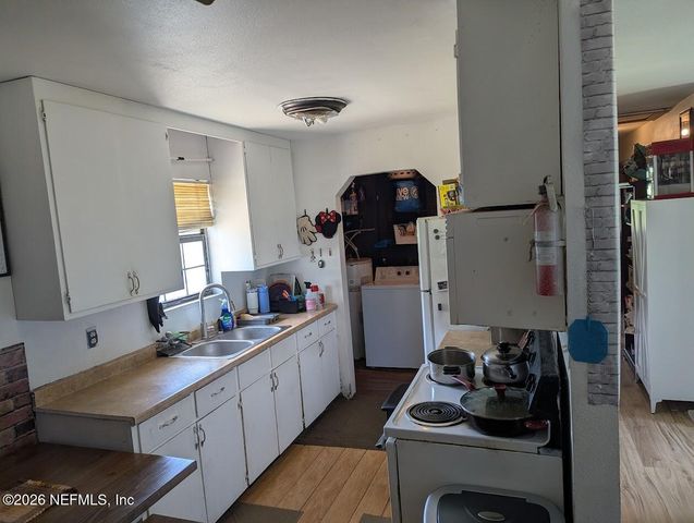 222 MOBILE Street, Interlachen, FL 32148