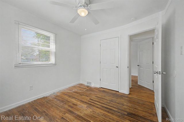 29679 Glenwood Street, Inkster, MI 48141