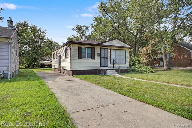 29679 Glenwood Street, Inkster, MI 48141