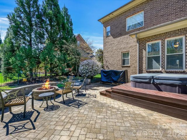 13130 Long Common Parkway, Huntersville, NC 28078