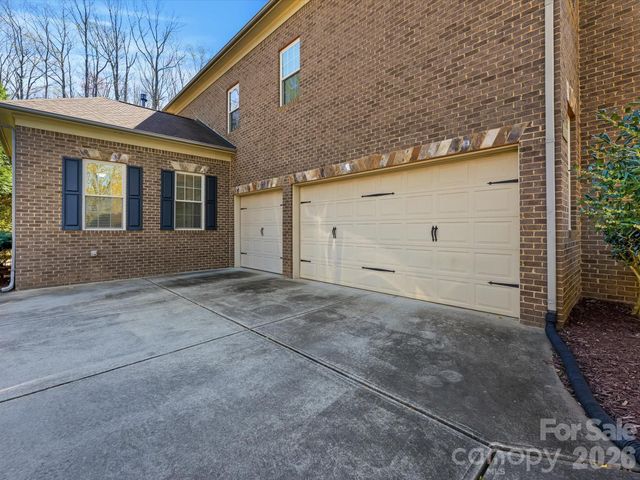 13130 Long Common Parkway, Huntersville, NC 28078