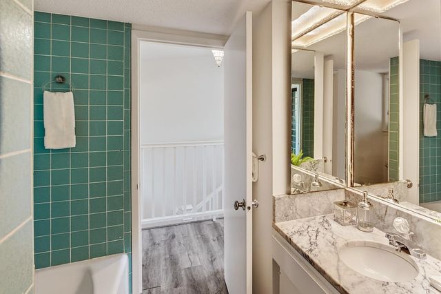 20255 Skyline Boulevard, Woodside, CA 94062