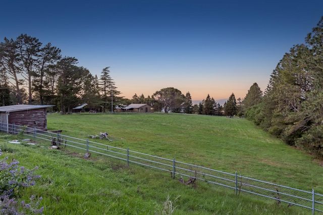 20255 Skyline Boulevard, Woodside, CA 94062