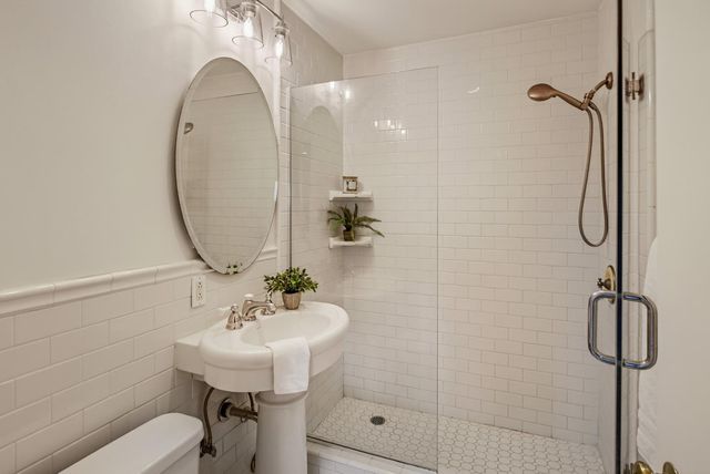 20255 Skyline Boulevard, Woodside, CA 94062