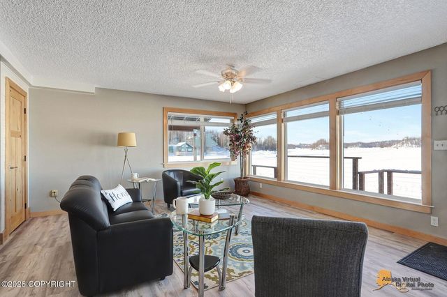 8466 S Big Lake Road, Wasilla, AK 99652