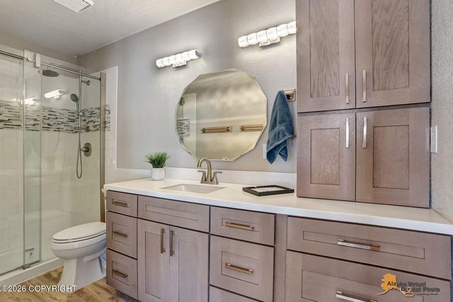 8466 S Big Lake Road, Wasilla, AK 99652