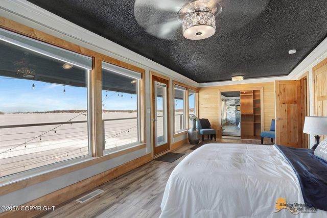 8466 S Big Lake Road, Wasilla, AK 99652