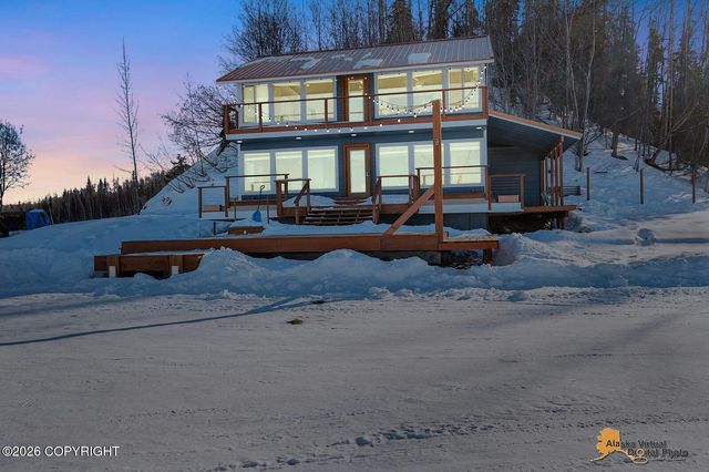 8466 S Big Lake Road, Wasilla, AK 99652