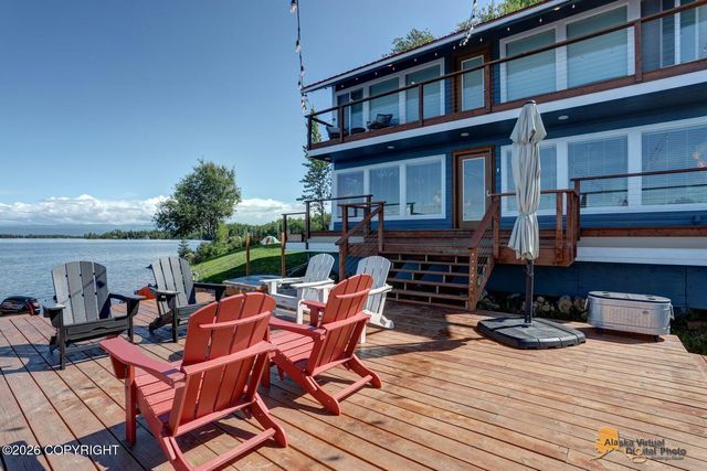 8466 S Big Lake Road, Wasilla, AK 99652